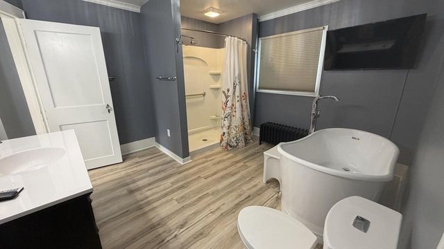 1924 24th STREET, Two Rivers, WI 54241
