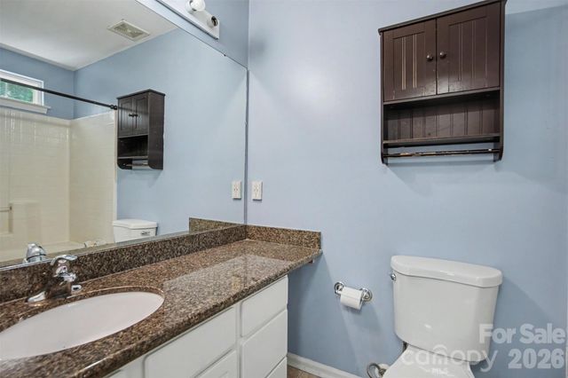 8917 Cinnabay Drive, Charlotte, NC 28216