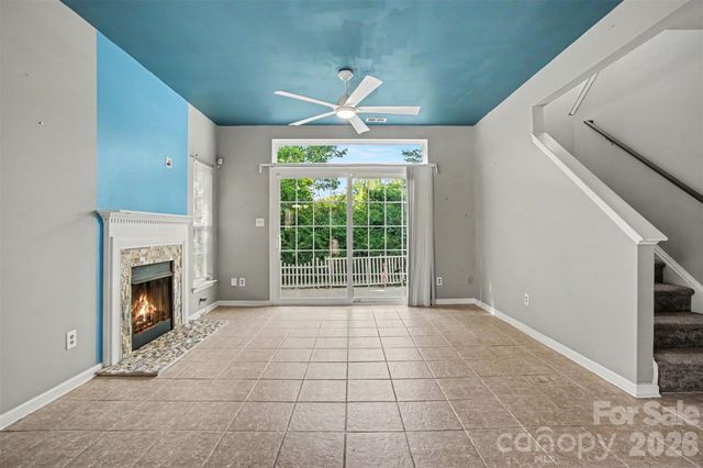 8917 Cinnabay Drive, Charlotte, NC 28216