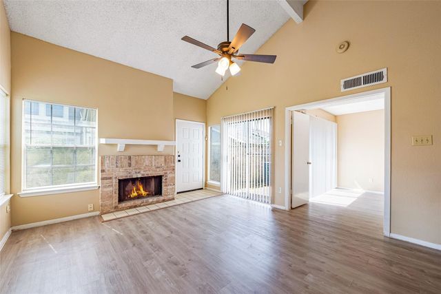 6315 Cattails Lane, Houston, TX 77035