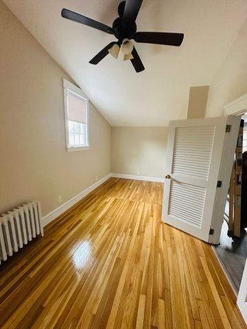 369 Waverly 2, North Andover, MA 01845