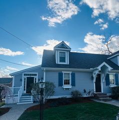 369 Waverly 2, North Andover, MA 01845