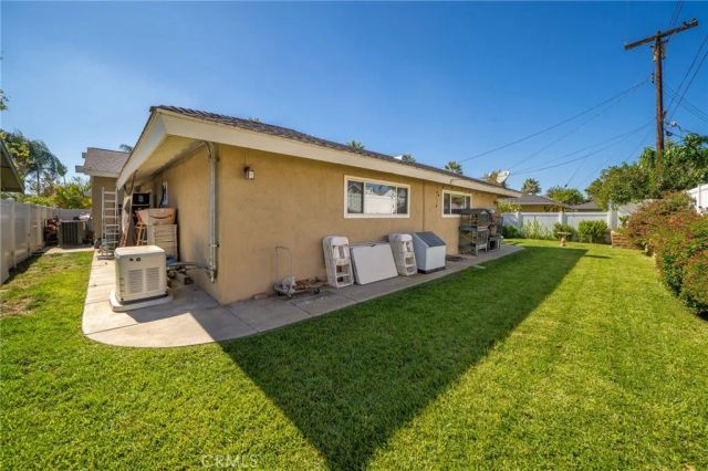 5035 Carlingford Avenue, Riverside, CA 92504