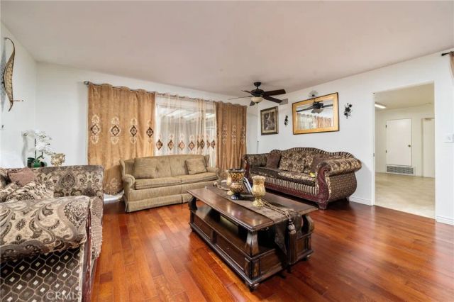 5035 Carlingford Avenue, Riverside, CA 92504