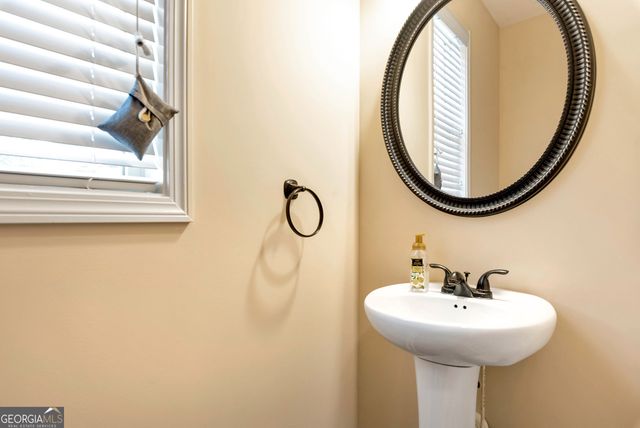 3990 Sweeting Street, Cumming, GA 30041