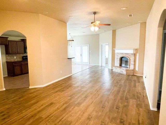 10012 Weatherford Avenue, Lubbock, TX 79423