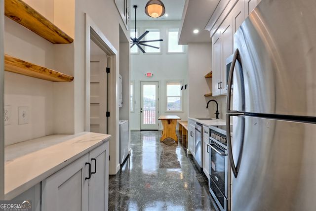 21 Valley Street 3, Clayton, GA 30525