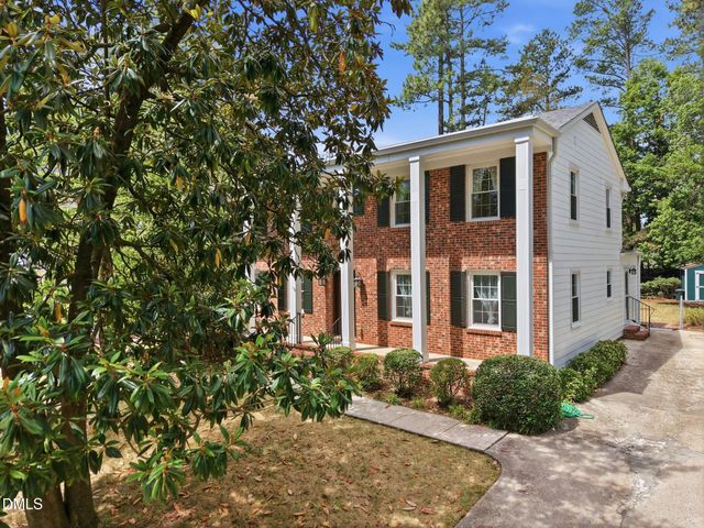 5101 Sandlewood Drive, Raleigh, NC 27609