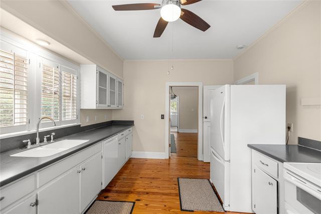 5915 AVENUE F, Mc Intosh, FL 32664