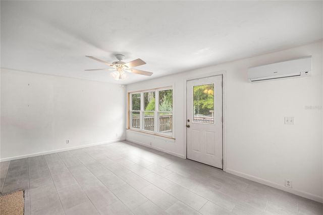 5915 AVENUE F, Mc Intosh, FL 32664