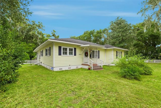 5915 AVENUE F, Mc Intosh, FL 32664