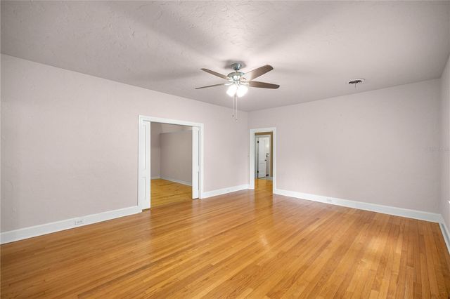 5915 AVENUE F, Mc Intosh, FL 32664