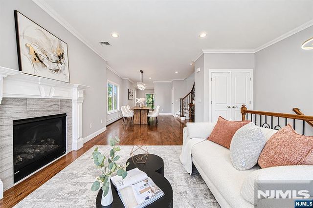 455 Lincoln Avenue 455, Cliffside Park, NJ 07010