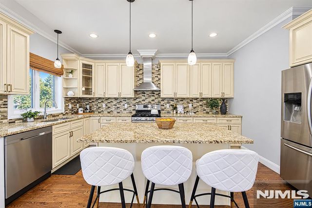 455 Lincoln Avenue 455, Cliffside Park, NJ 07010