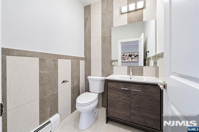 455 Lincoln Avenue 455, Cliffside Park, NJ 07010
