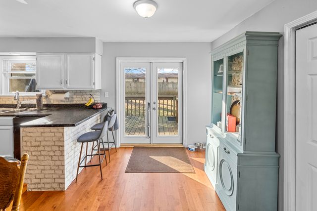 805 N Dogwood Street, Strafford, MO 65757