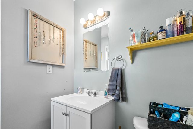 805 N Dogwood Street, Strafford, MO 65757