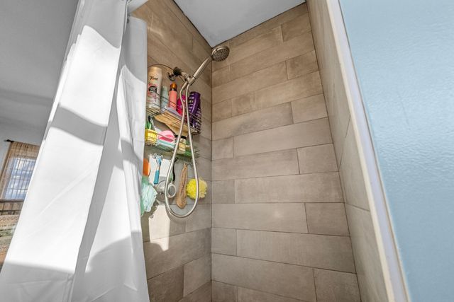 805 N Dogwood Street, Strafford, MO 65757