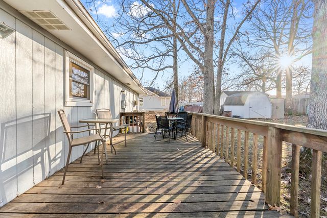 805 N Dogwood Street, Strafford, MO 65757