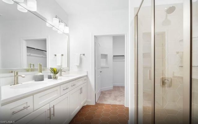 2127 Freemont WAY, Naples, FL 34120