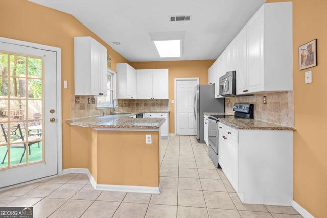 1564 Chadwick Point Court, Lawrenceville, GA 30043