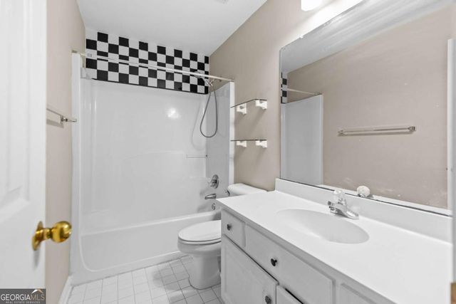 1564 Chadwick Point Court, Lawrenceville, GA 30043