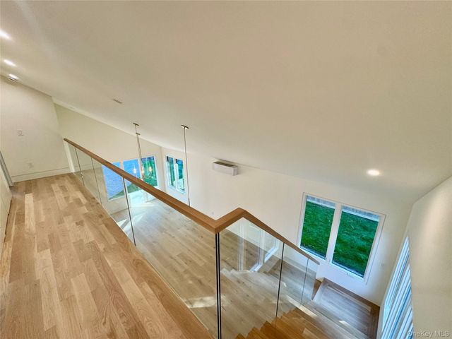 17 Heather Drive, Remsenburg, NY 11960