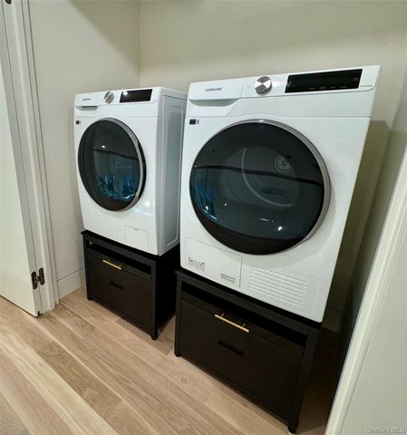 17 Heather Drive, Remsenburg, NY 11960