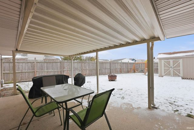 820 Pinetree Drive, Fort Wayne, IN 46819