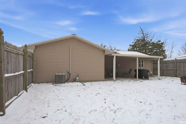 820 Pinetree Drive, Fort Wayne, IN 46819