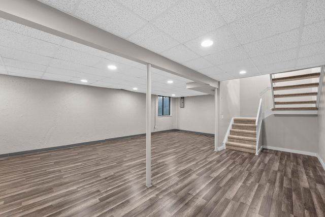 5353 Wright Way W, West Bloomfield, MI 48322