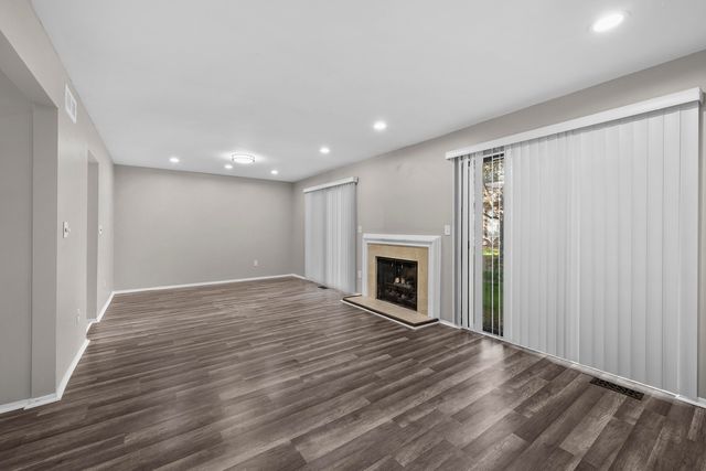 5353 Wright Way W, West Bloomfield, MI 48322