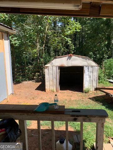 17 Lewis Drive, Lavonia, GA 30553