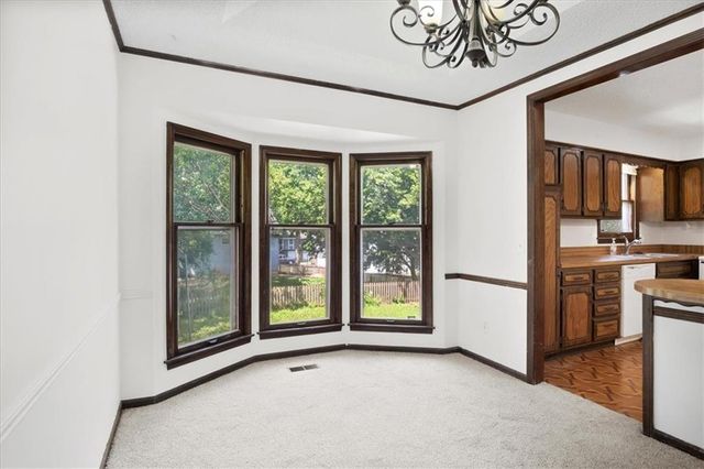 14204 S Raintree Drive, Olathe, KS 66062