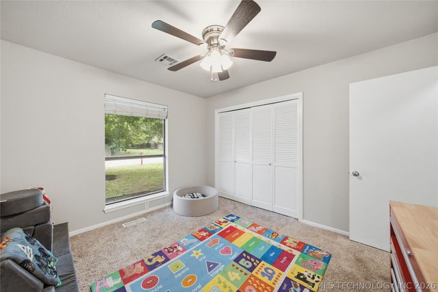 112 N Chestnut Avenue, Broken Arrow, OK 74012