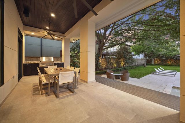 5102 Palmetto Street, Bellaire, TX 77401