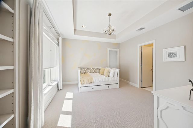 5102 Palmetto Street, Bellaire, TX 77401