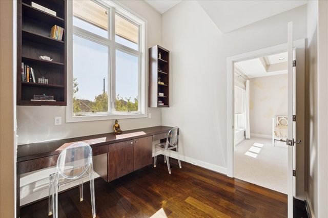 5102 Palmetto Street, Bellaire, TX 77401