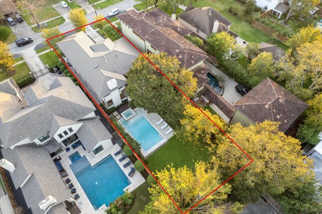 5102 Palmetto Street, Bellaire, TX 77401