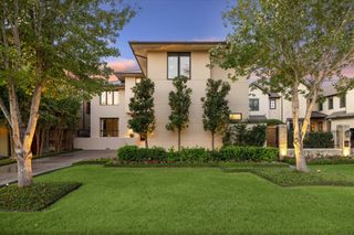 5102 Palmetto Street, Bellaire, TX 77401