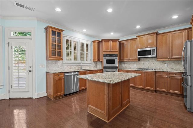 3240 Collier Gate Court SE, Smyrna, GA 30080
