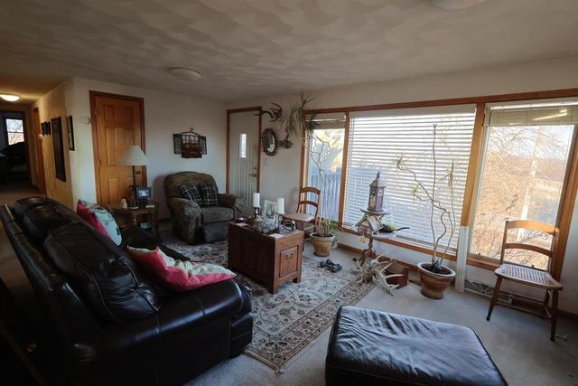 24381 N Irish Ridge Road, Boscobel, WI 53805