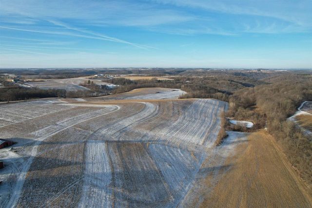 24381 N Irish Ridge Road, Boscobel, WI 53805