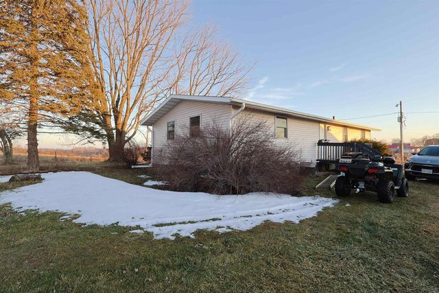 24381 N Irish Ridge Road, Boscobel, WI 53805