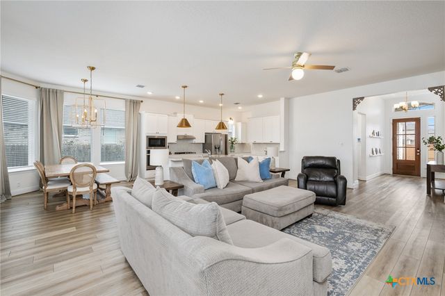 2939 Rems, New Braunfels, TX 78130