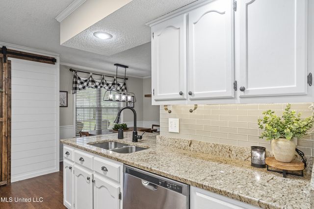 3391 Shady Oaks Drive, Olive Branch, MS 38654