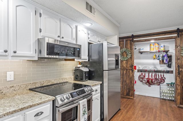 3391 Shady Oaks Drive, Olive Branch, MS 38654