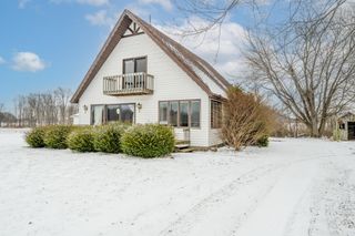 17383 S Basswood Road, Three Oaks Twp, MI 49128