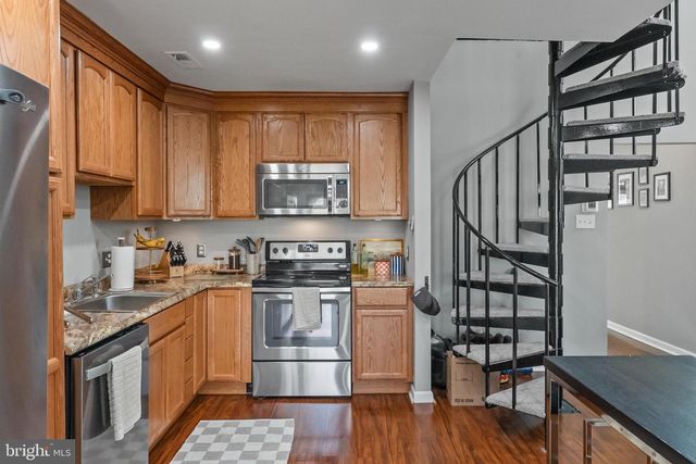 41 CHELMSFORD CT, Marlton, NJ 08053