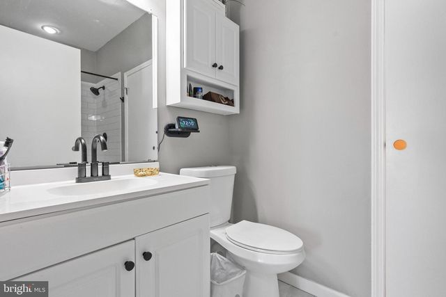 41 CHELMSFORD CT, Marlton, NJ 08053